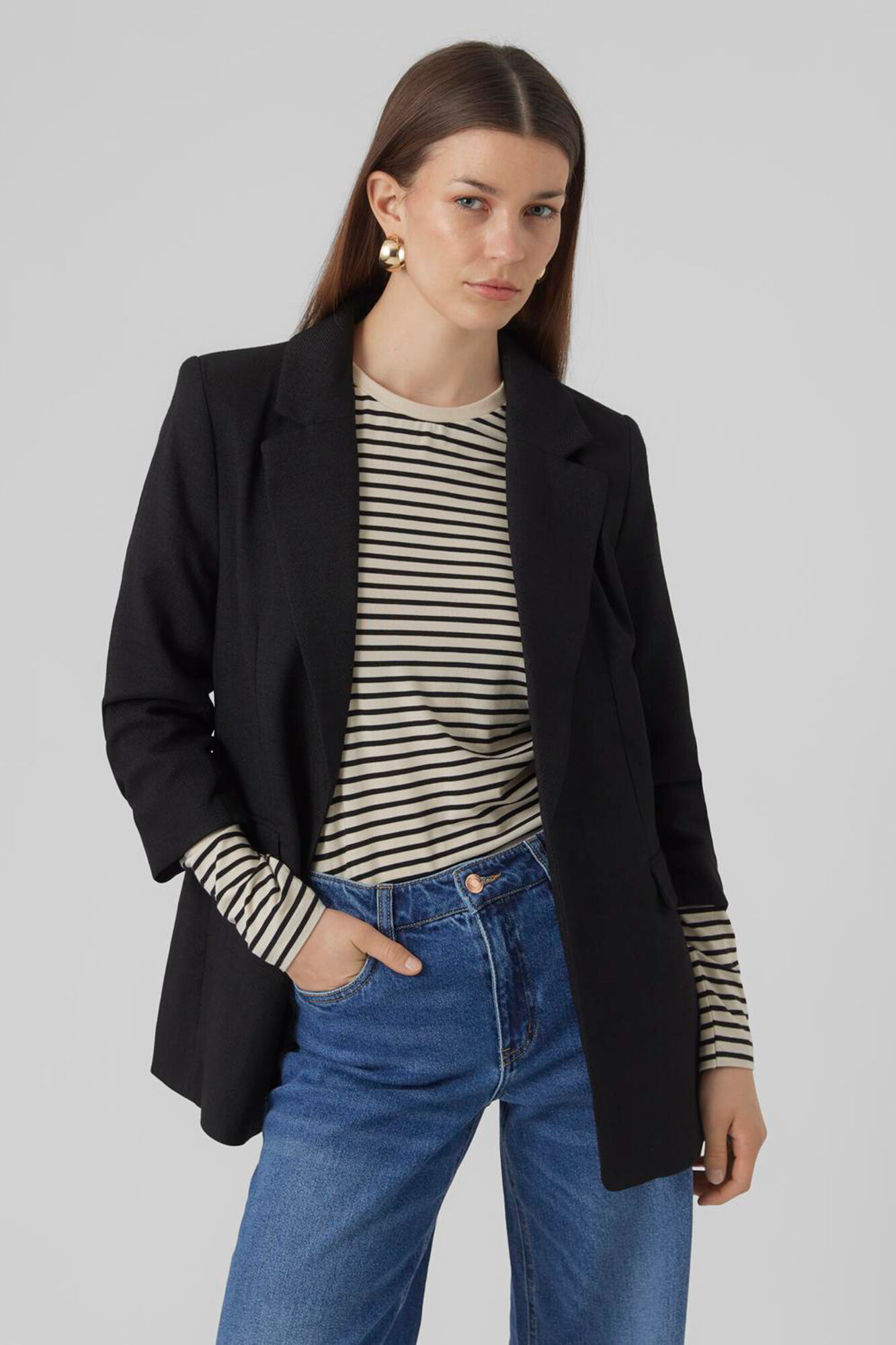 Vero Moda Blazer b&aacute;sica