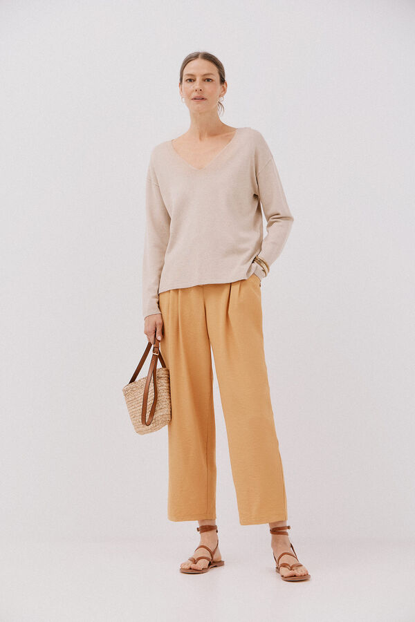 Cortefiel V-neck jumper Nude
