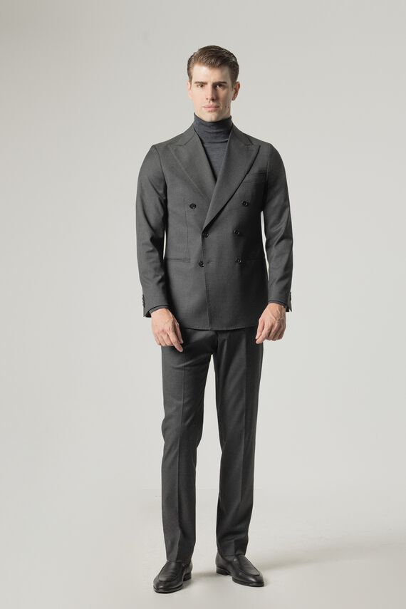 Traje cruzado