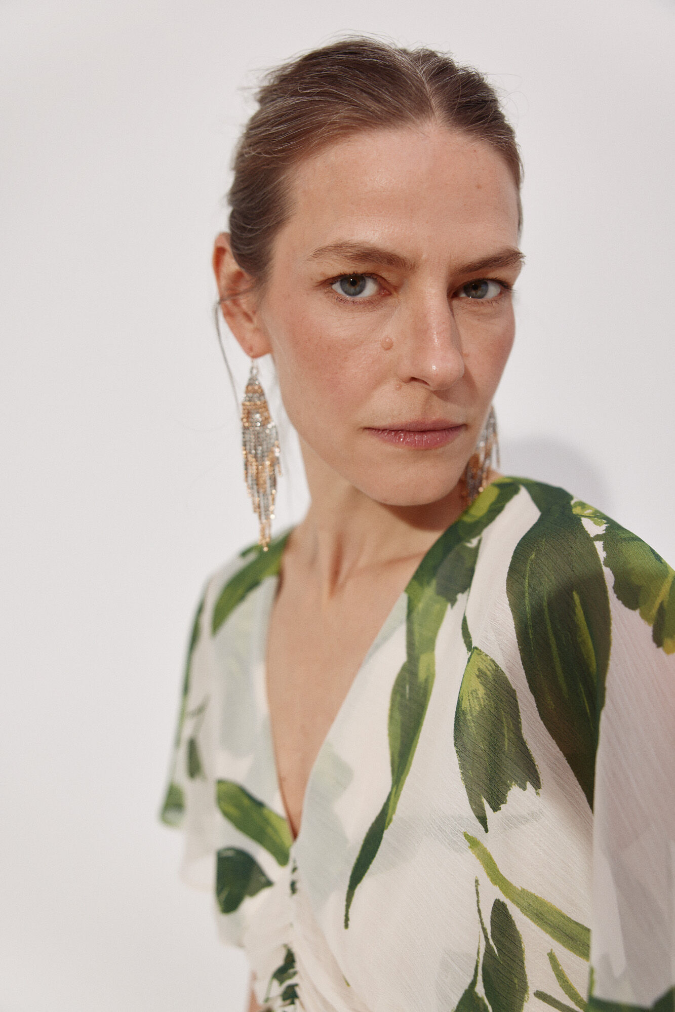 Cortefiel Two-tone beaded earrings