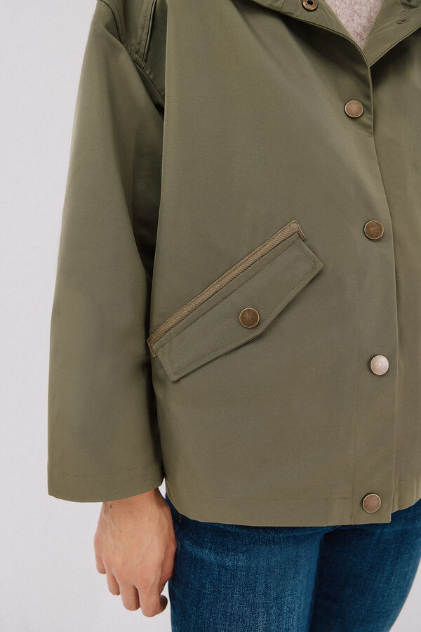 Cortefiel Short jacket with snap buttons Kaki
