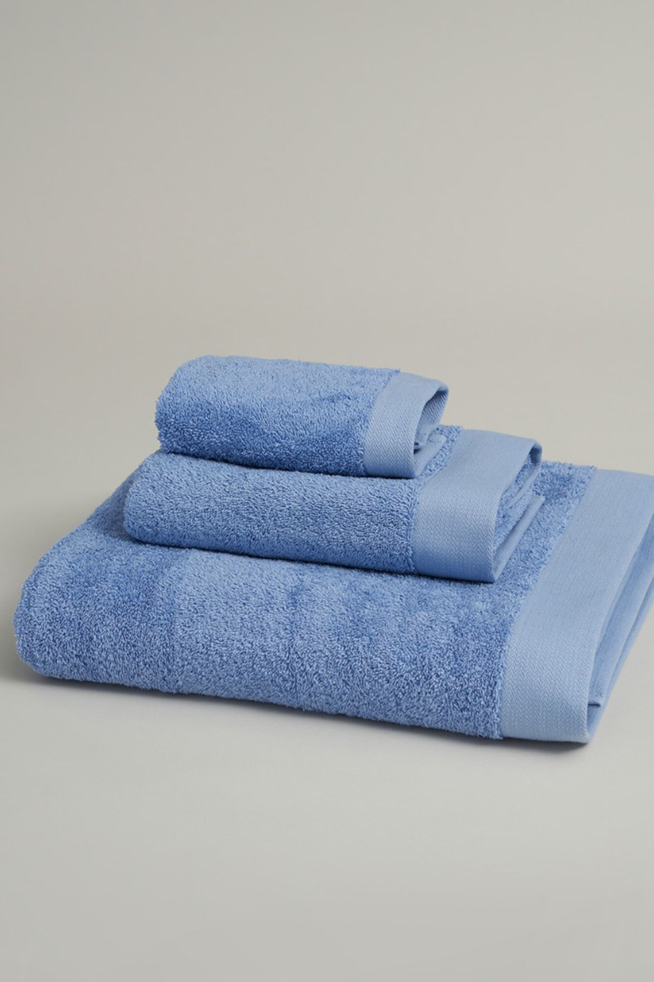 Wonder white 550 GSM terry towelling bath towel 50x100 Bathroom Cortefiel