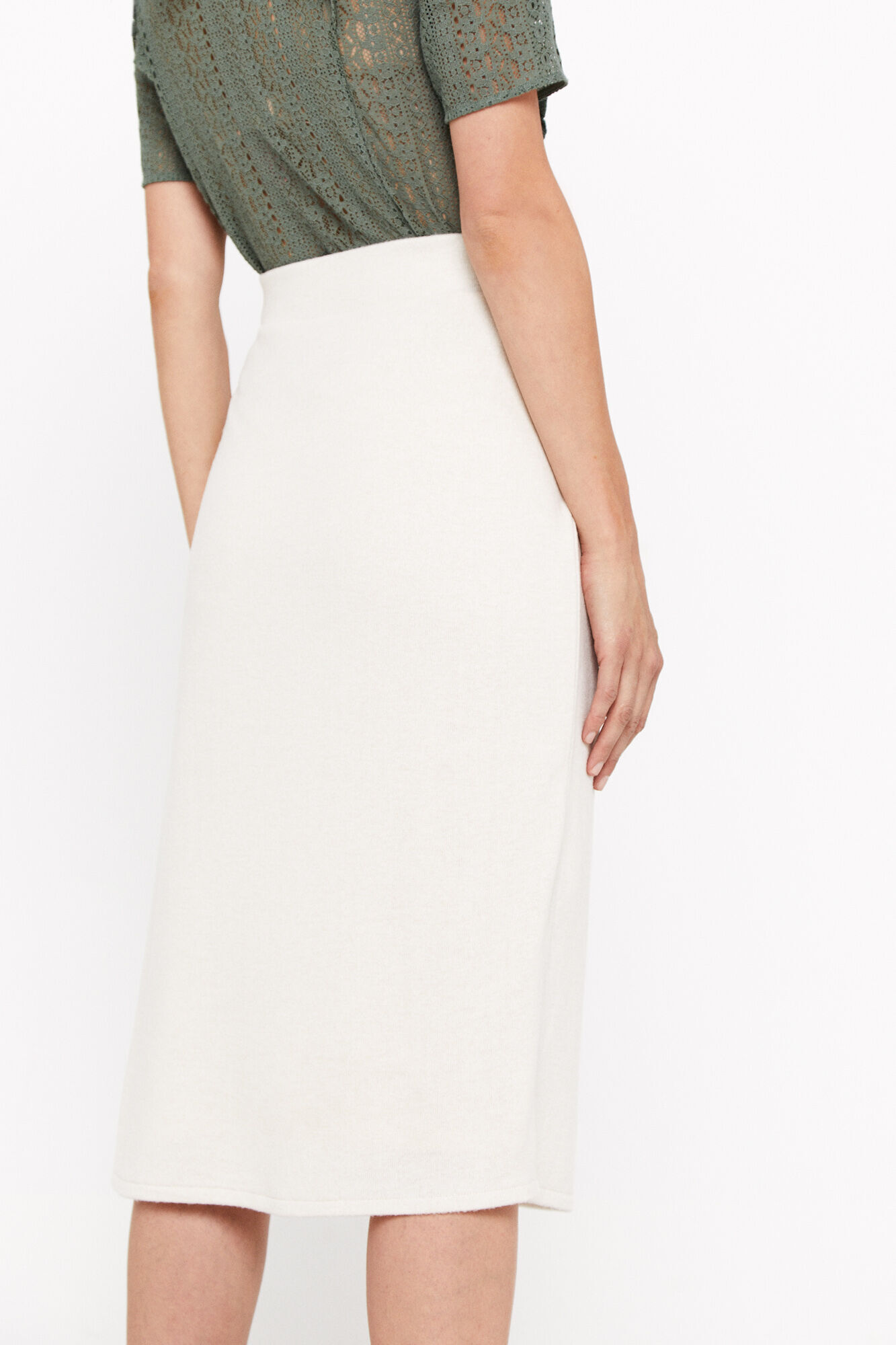 Jersey knit midi skirt Women s skirts Cortefiel