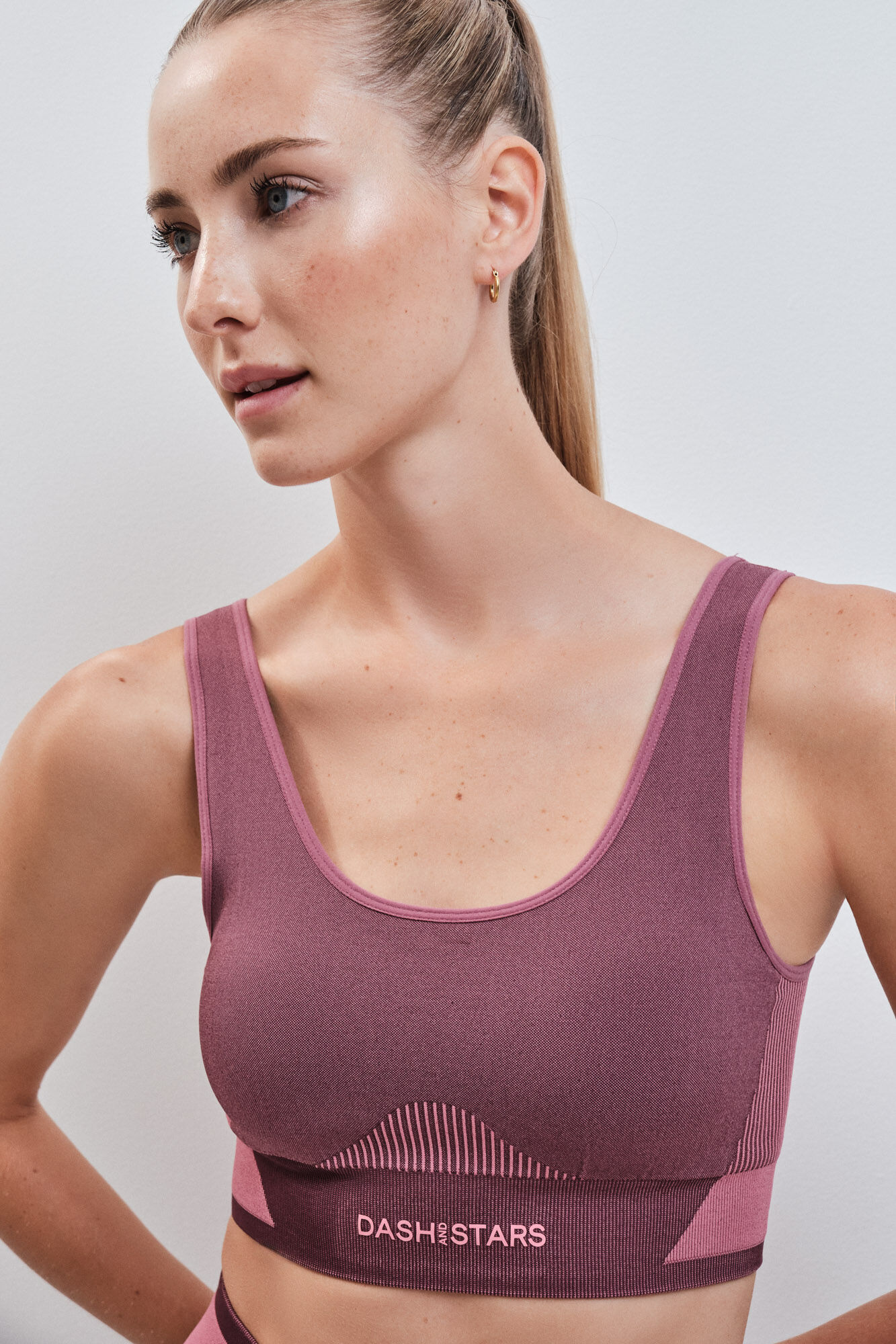 Dash and Stars Soutien desportivo SEAMLESS COMFORT bordeaux