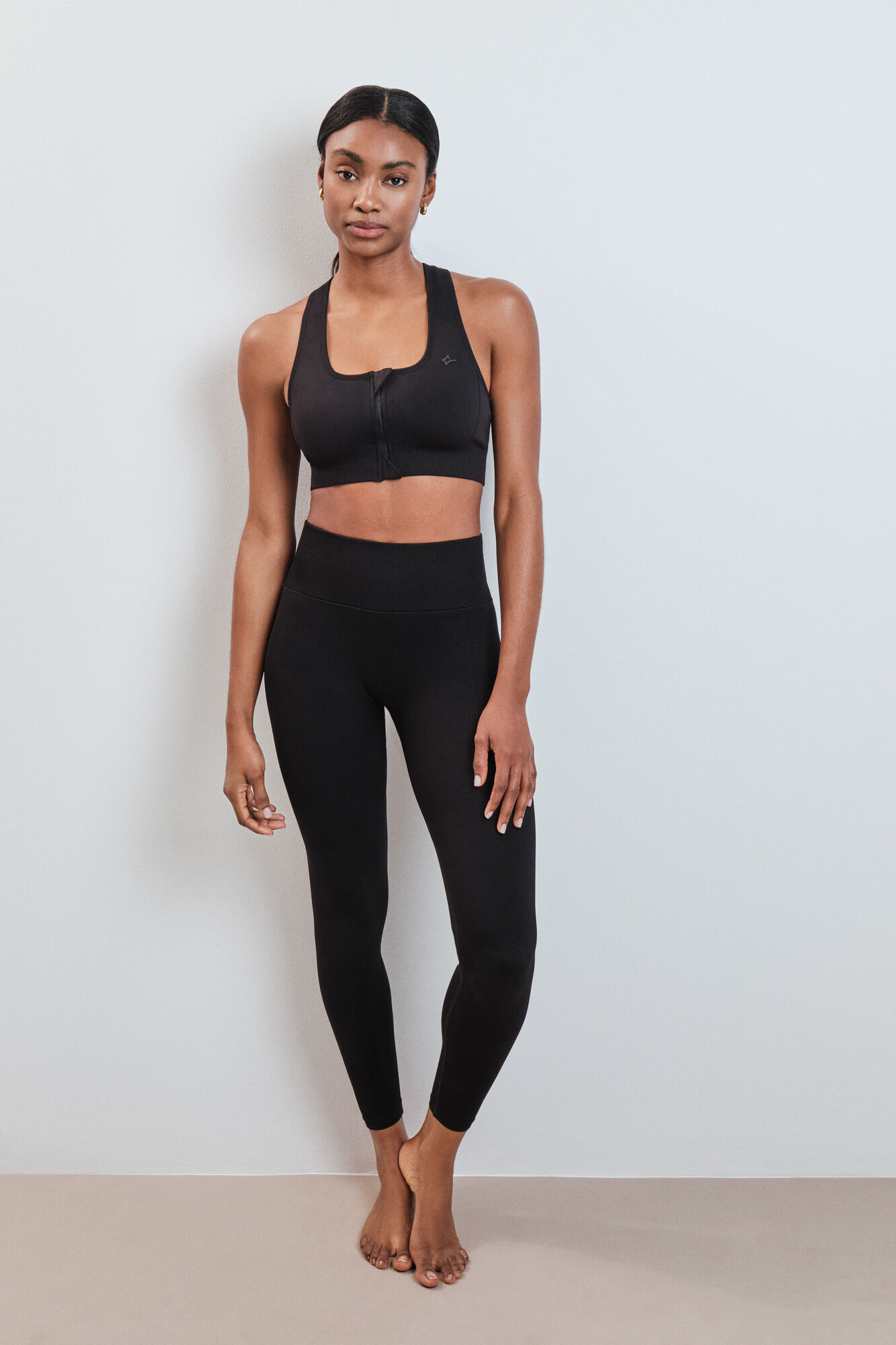 Dash and Stars Leggings Push Up SEAMLESS FIT pretos