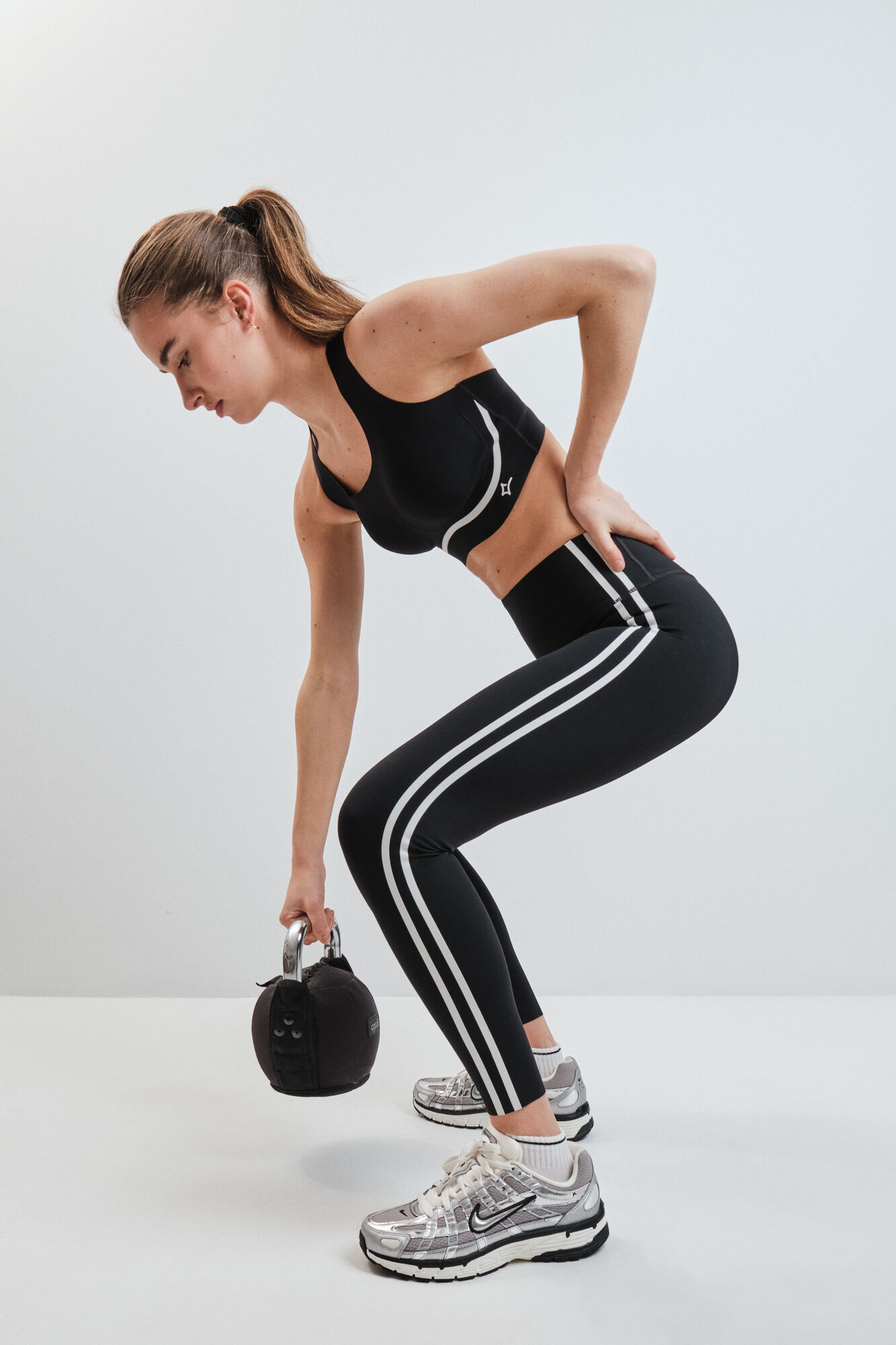 Dash and Stars Leggings COMPRESSIVE largo negro