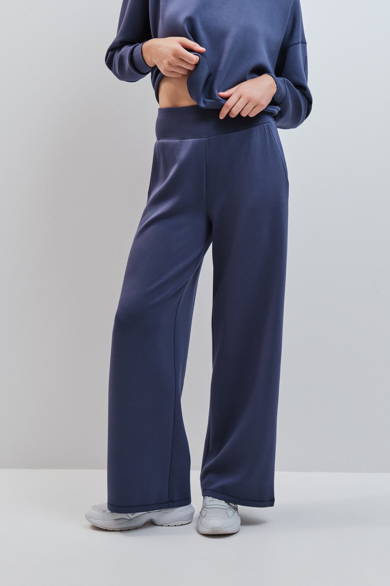 Dash and Stars Cal&ccedil;a comprida larga em modal azul