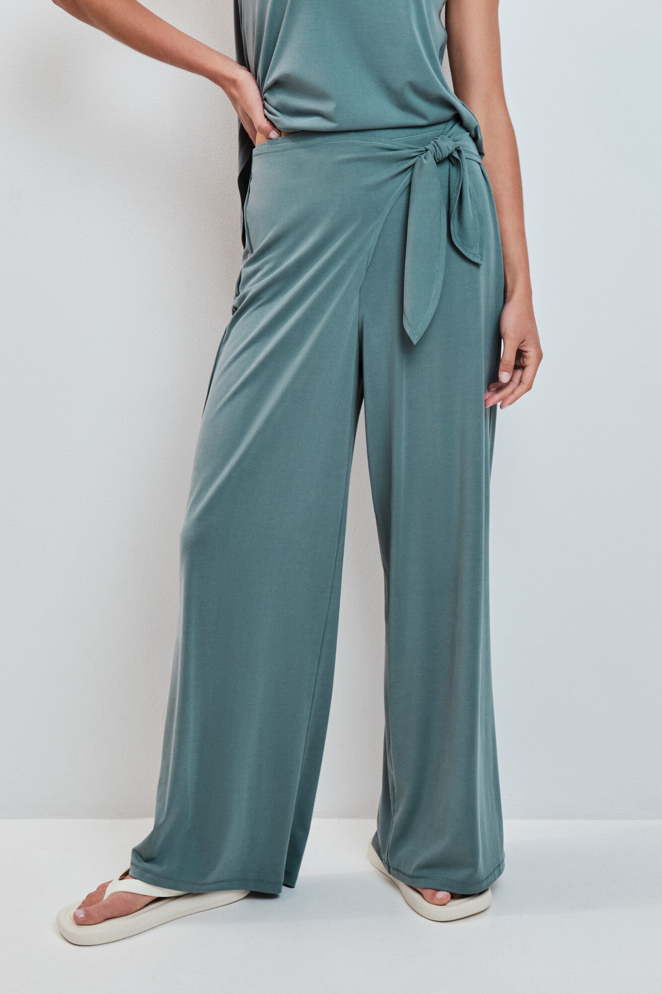 Dash and Stars Cal&ccedil;a comprida palazzo soft touch verde