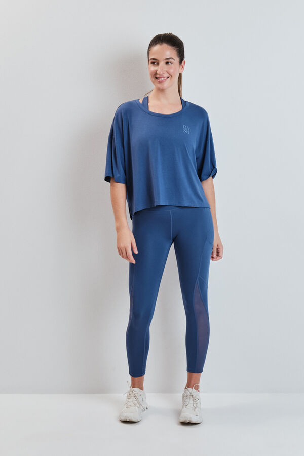 Dash and Stars Blue extra soft short sleeve T-shirt"This sounds good. "Extra soft" describes the T-shirt's feel, and "short sleeve" describes its cut. Both are blue
