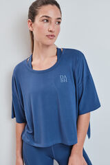 Dash and Stars Blue extra soft short sleeve T-shirt"This sounds good. "Extra soft" describes the T-shirt's feel, and "short sleeve" describes its cut. Both are blue