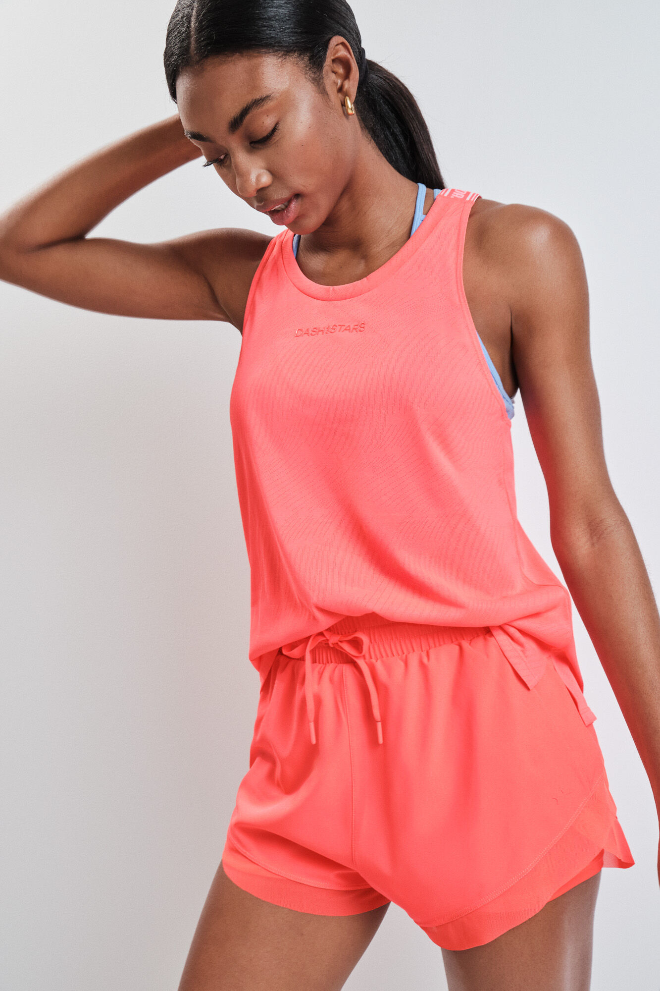 Dash and Stars Cal&ccedil;&otilde;es ultraleves em tercido mesh vermelhos