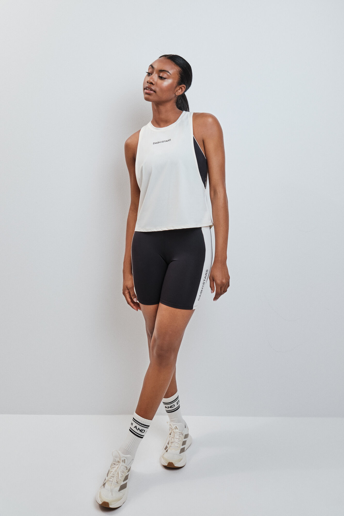 Dash and Stars T-shirt t&eacute;cnica sem mangas branco