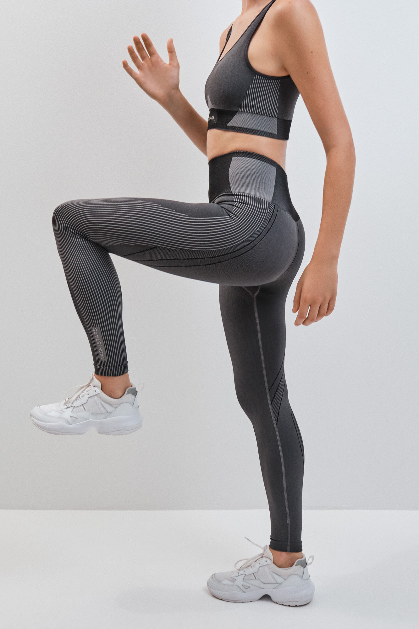 Dash and Stars Leggings largo SEAMLESS COMFORT gris