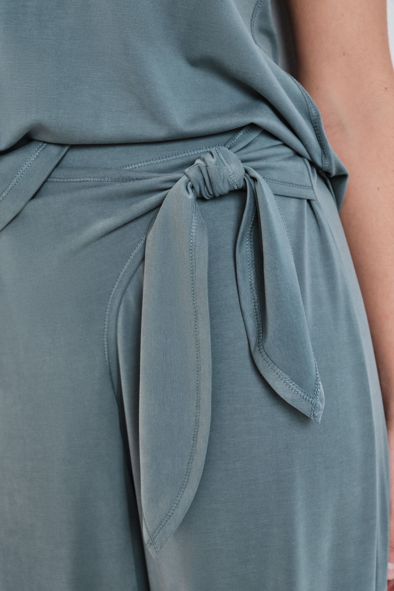 Dash and Stars Cal&ccedil;a comprida palazzo soft touch verde