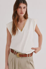 Hoss Intropia Mabel. T-shirt com aba Ecru