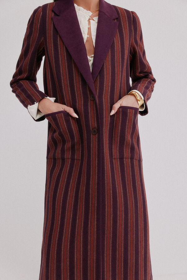 Hoss Intropia Francesca. Sobrecasaca riscas Granada