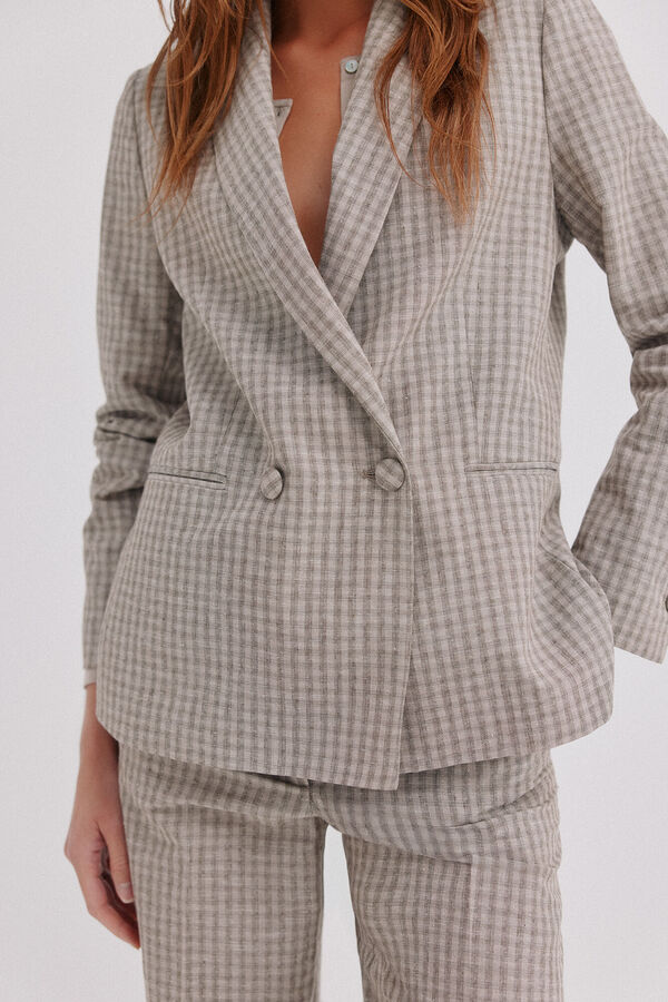 Hoss Intropia Eleanor. Blazer cruzado Ecru