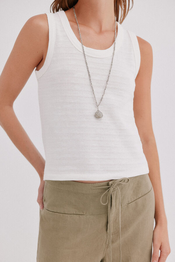 Hoss Intropia Martita. T-shirt sem mangas em tecido r&uacute;stico Beige