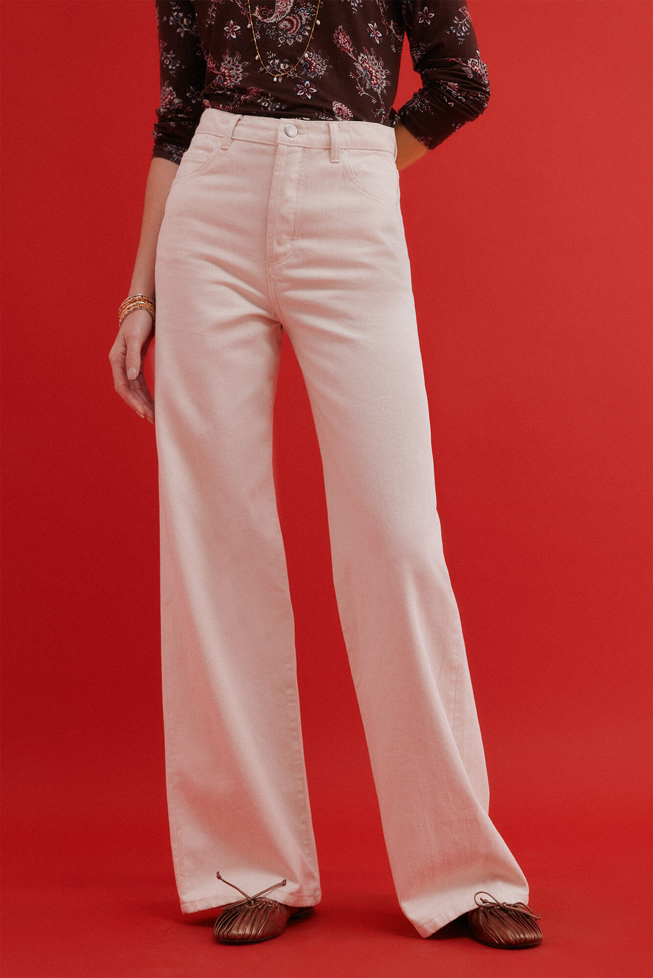 Hoss Intropia Bahiana. Jeans de perna larga