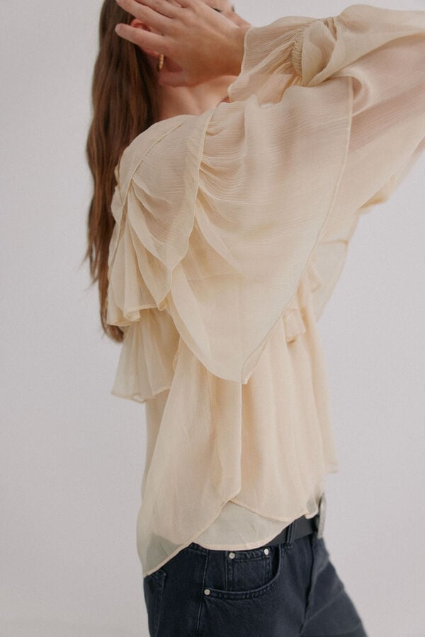 Hoss Intropia Giulia. Blusa romântica Ecru