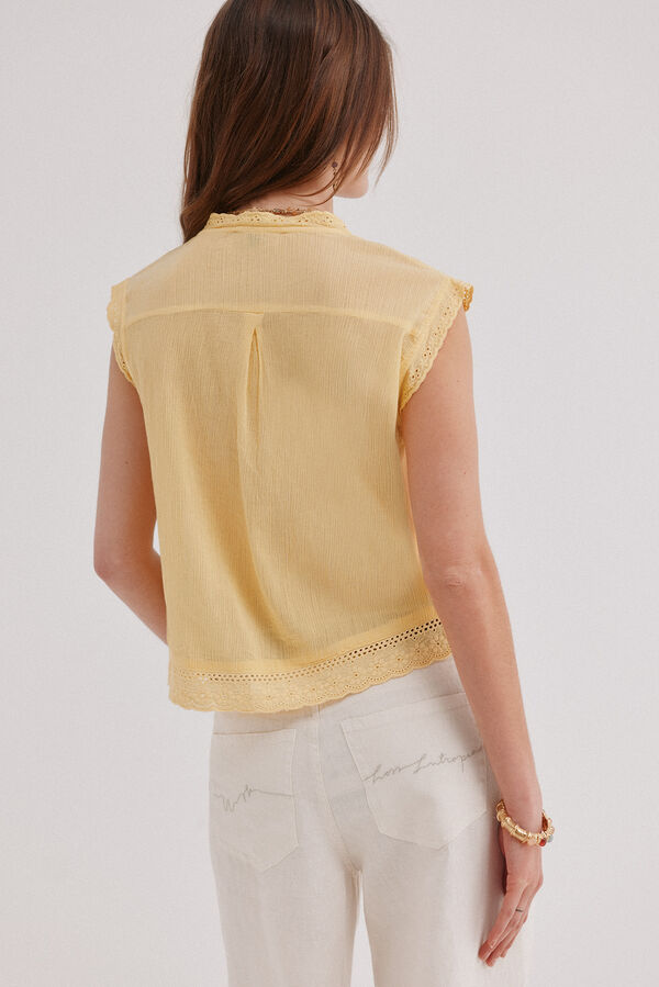 Hoss Intropia Cora. Lace blouse Yellow
