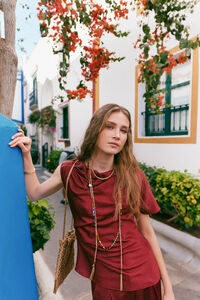 Hoss Intropia Carolyn. Blusa flu&iacute;da satinada