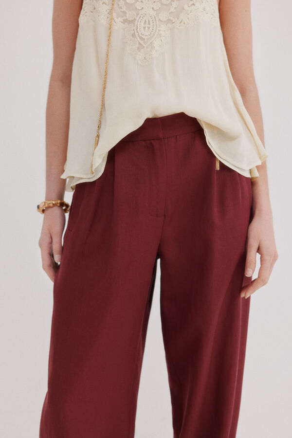 Hoss Intropia Paola. Cal&ccedil;a fit bombacho Granada