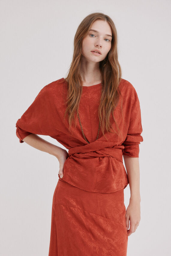 Clea .Blusa jacquard