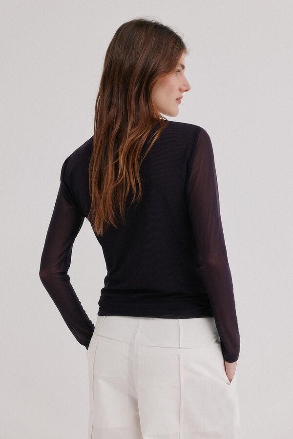 Hoss Intropia Mariana. Top bordado Roxo