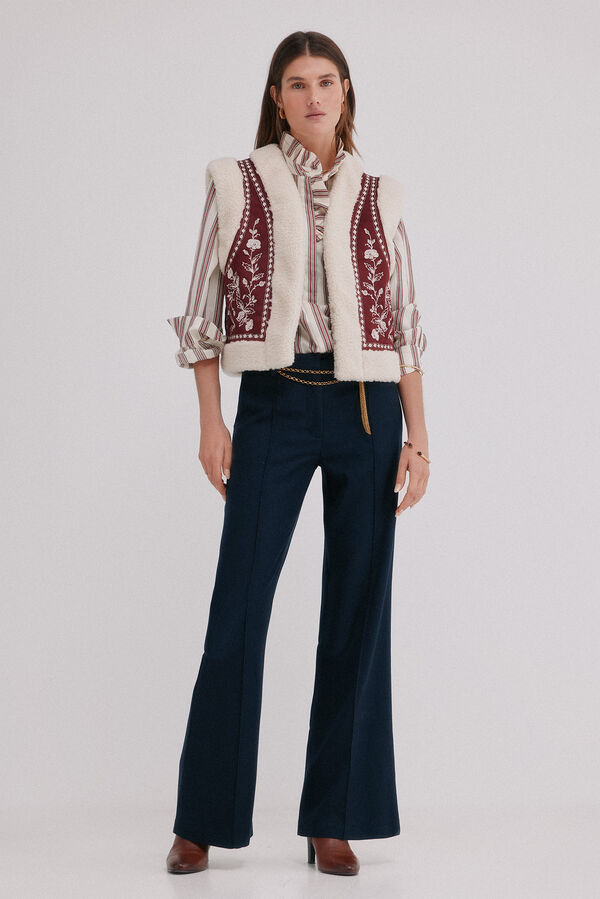 Hoss Intropia Daia. Colete bordado Granada