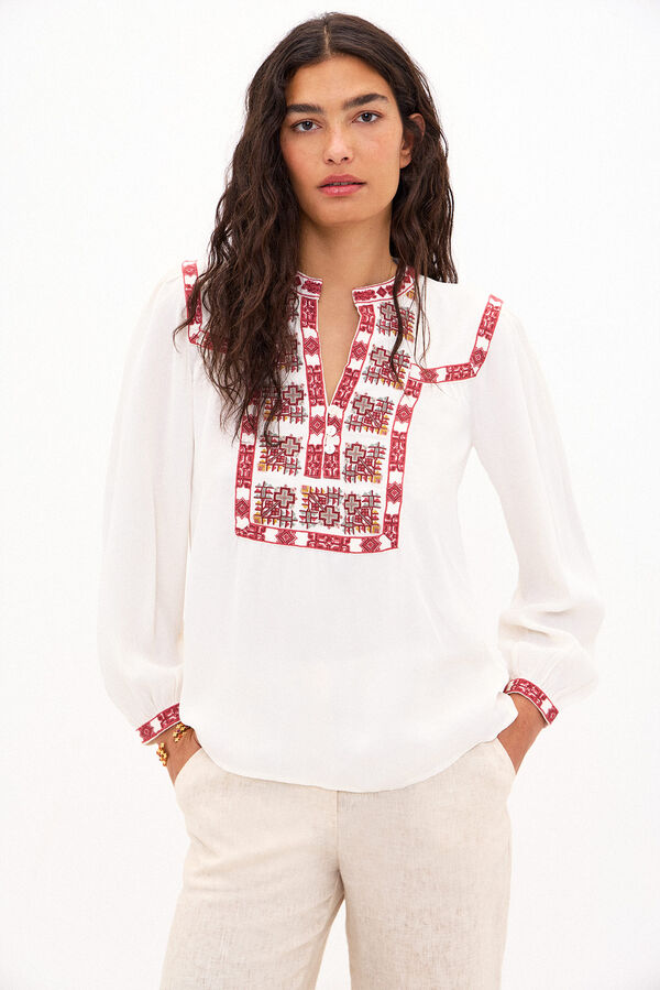 Hoss Intropia Vanessa. Embroidered folk blouse. Ivory