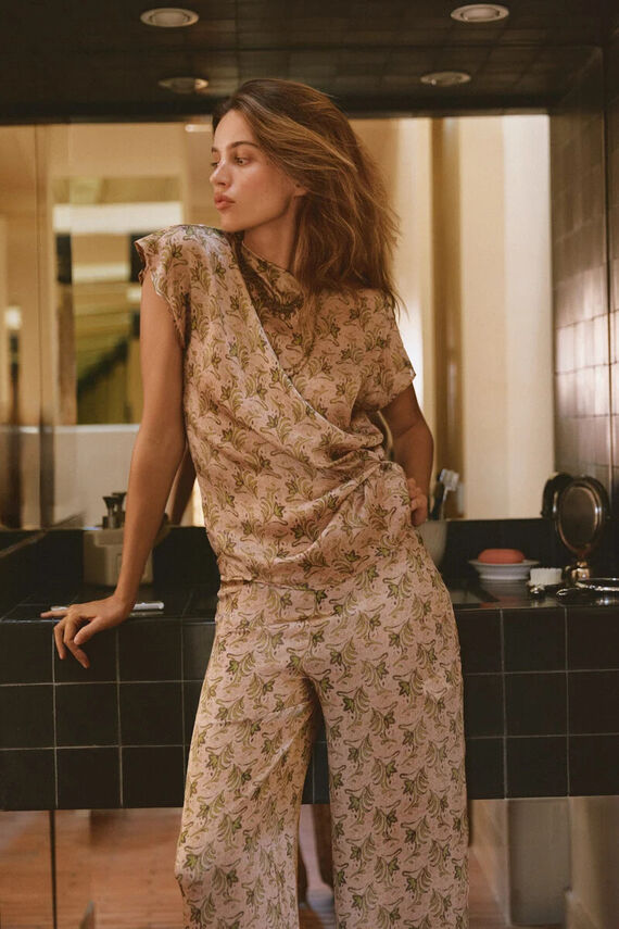 Candice. Blusa satinada