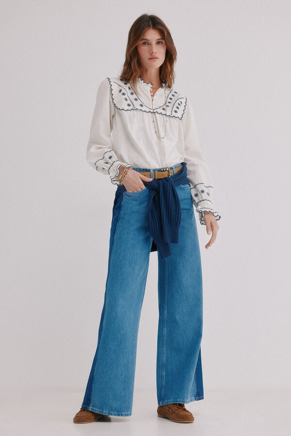 Hoss Intropia Melisa. T-shirt bordada Ecru