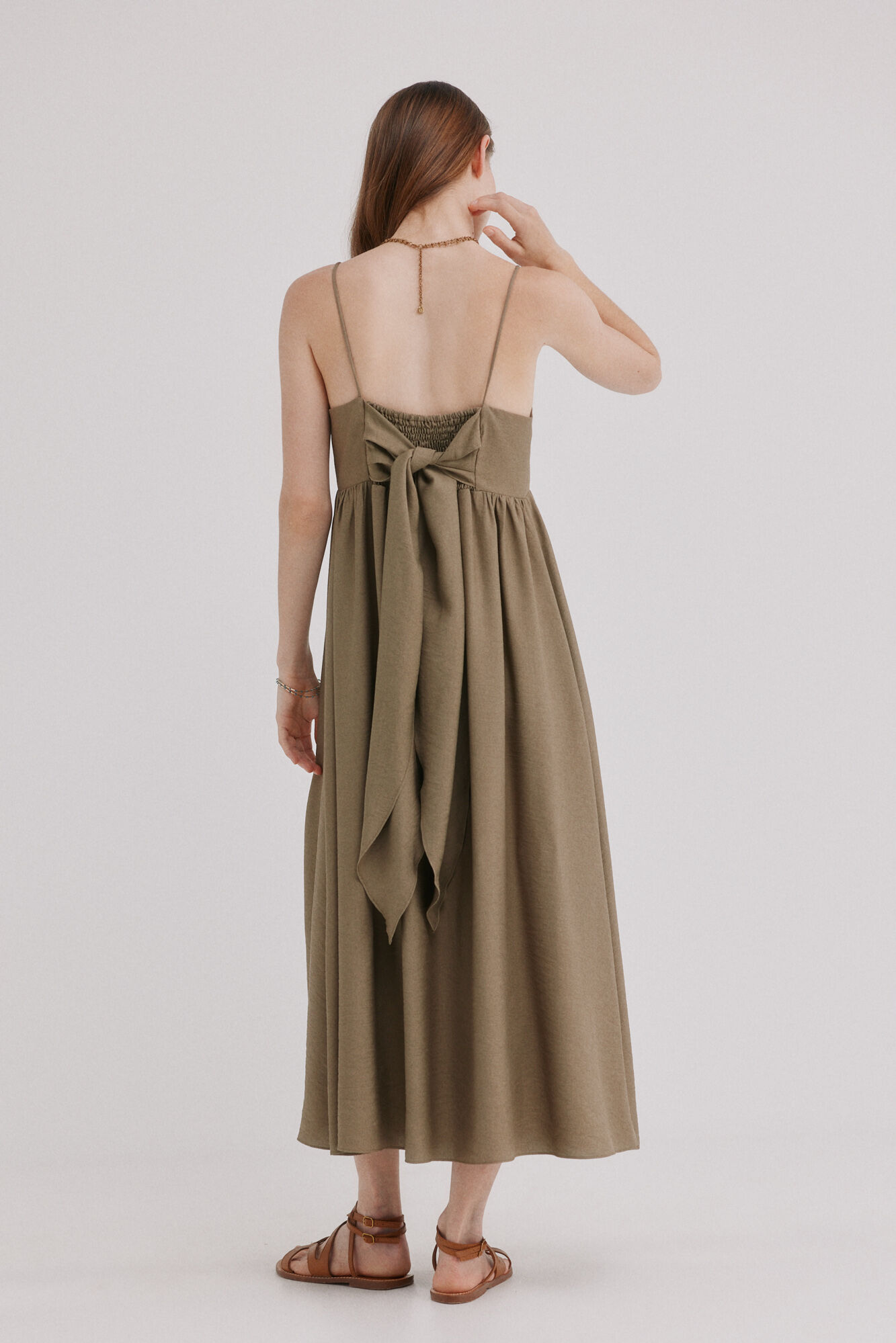 Hoss Intropia Asunci&oacute;n. Vestido com la&ccedil;ada