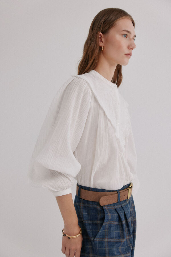 Hoss Intropia Gael. Blusa bordada Ecru