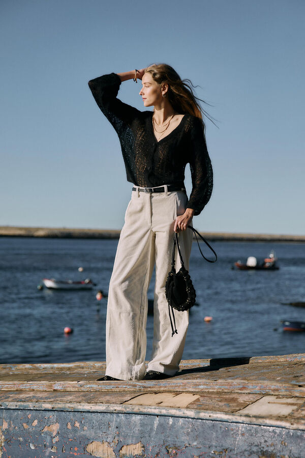 Hoss Intropia Ivy. Casaco de malha vazado Preto