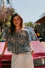 Hoss Intropia Casiopea. Top estampado. Beige