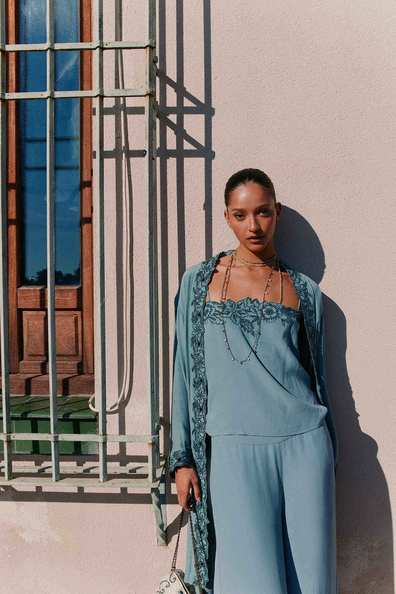 Hoss Intropia Galatea. Top lencero bordado