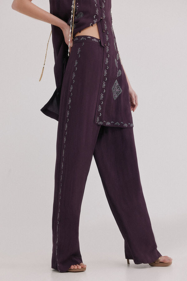 Hoss Intropia Prisca. Cal&ccedil;a bordada Roxo