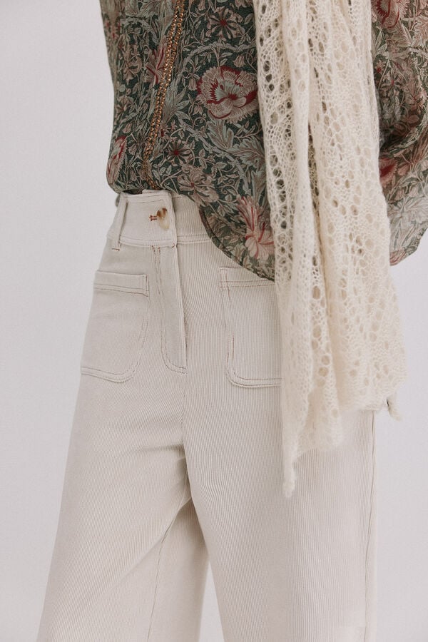 Hoss Intropia Payton. Calça de veludo cotelê Ecru