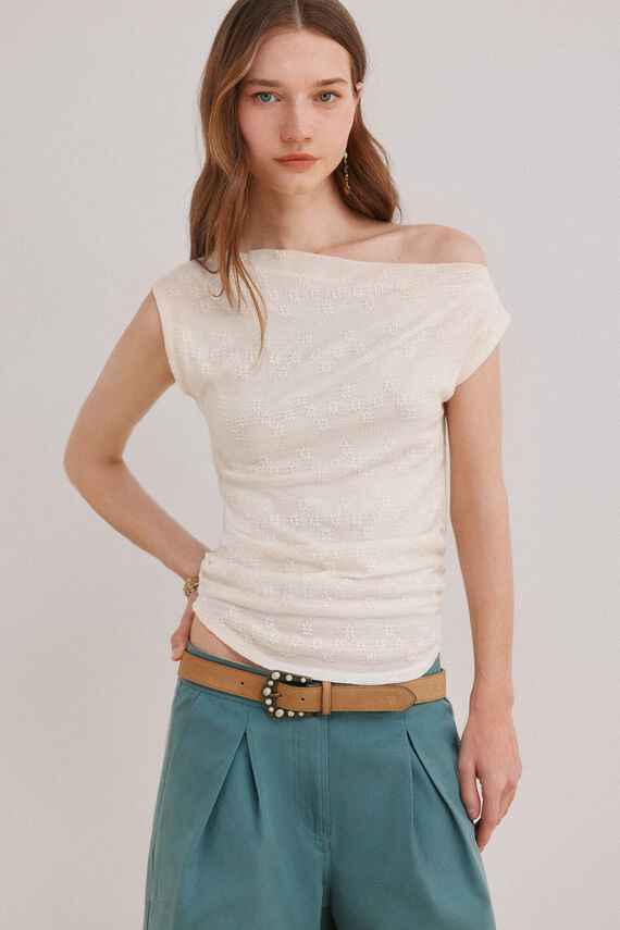 Marga. Camiseta asimétrica