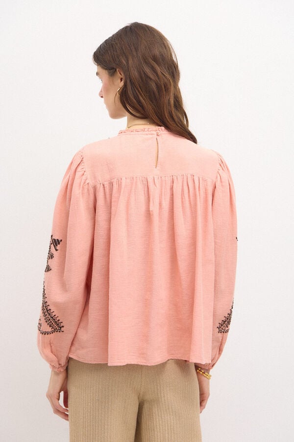 Hoss Intropia Cleo. Ethnic embroidered blouse. Pink