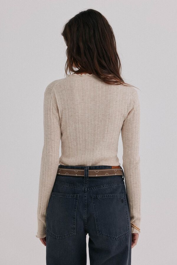 Hoss Intropia Nidia. Top com detalhe de ondas Ecru