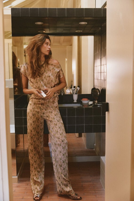 Paige. Pantalón floral