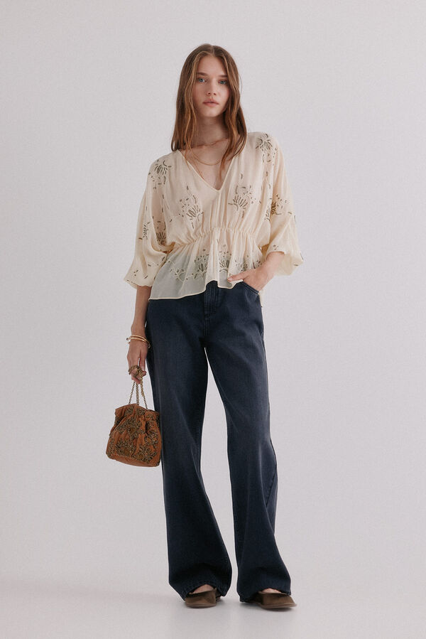 Hoss Intropia Catena. Blusa bordada Verde