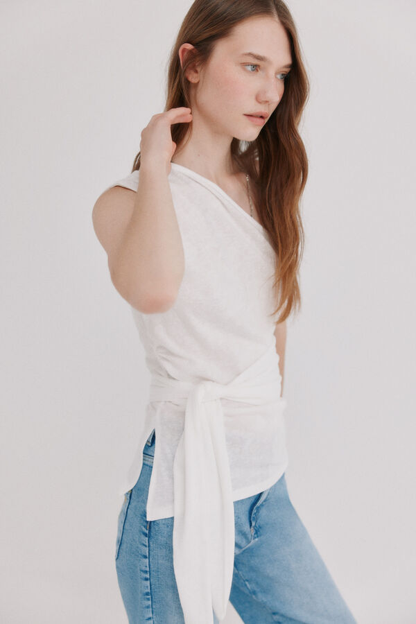 Hoss Intropia Marilo.Asymmetric top Beige