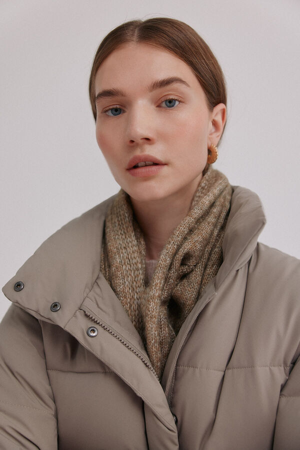 Hoss Intropia Dulia. Desportiva acolchoado Verde