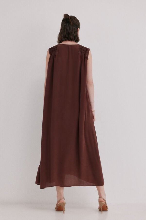 Hoss Intropia Aura. Vestido midi fluido Castanho