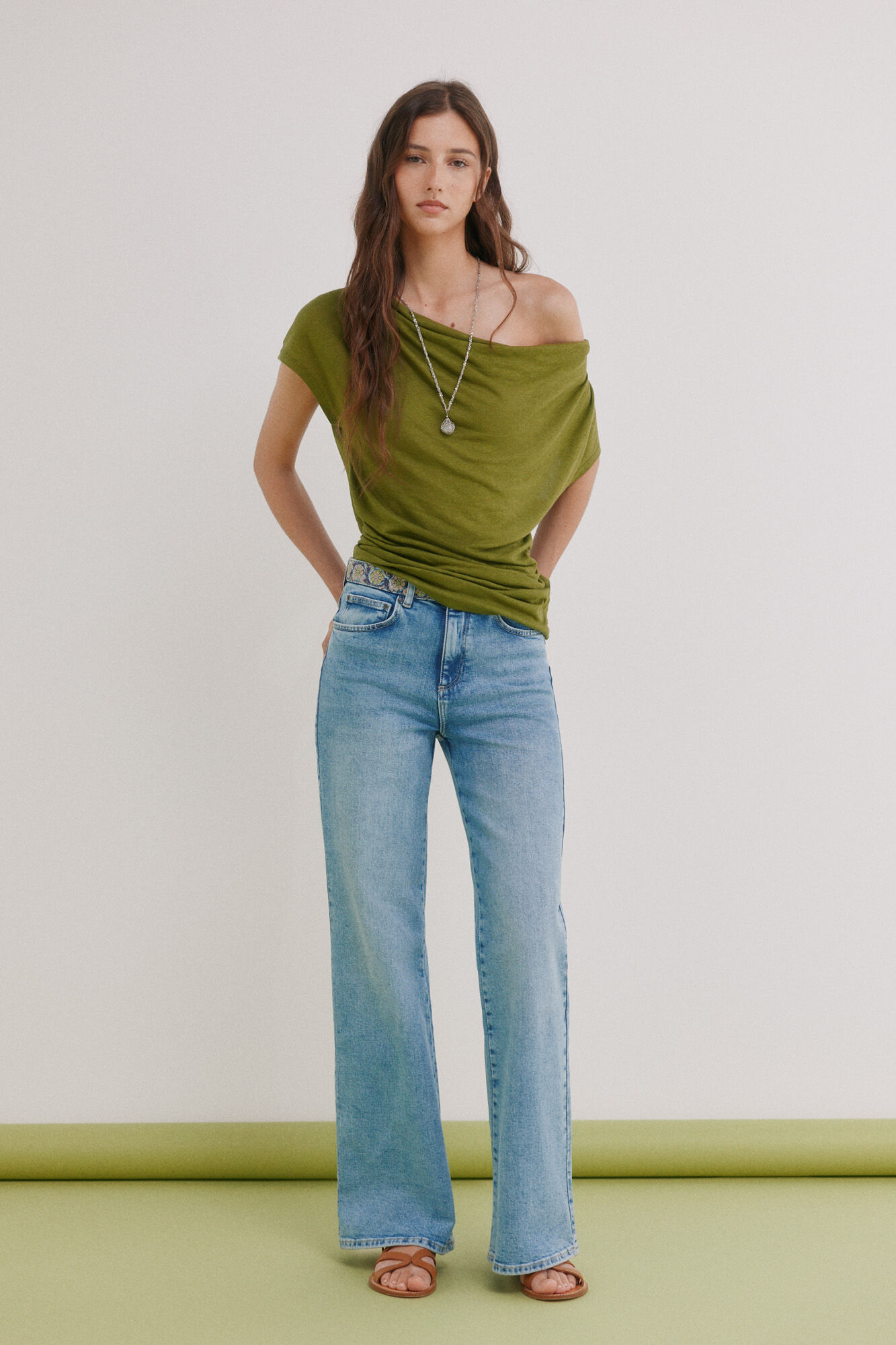 Hoss Intropia Madeline. T-shirt drapeada
