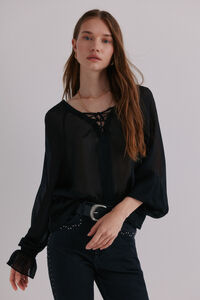 Hoss Intropia Clémence. Blusa con cierre cruzado